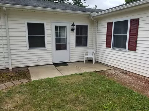 Exterior - 10530 Dewhurst Rd, Elyria, OH 44035 photo 4 of 6