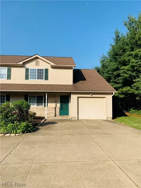 788 Orchard St, Wadsworth, OH 44281