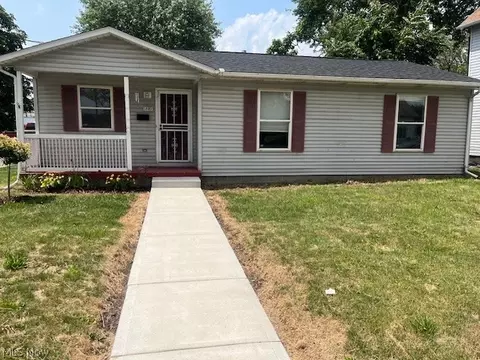 1449 Housel Ave SE, Canton, OH 44707