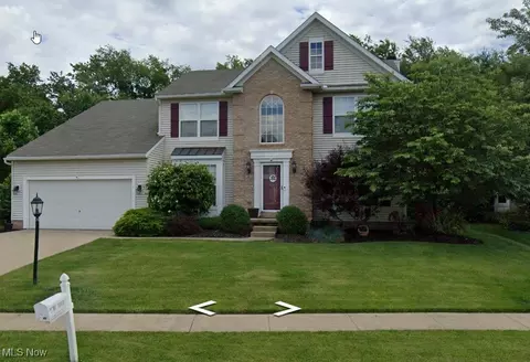 7742 Diamondback Ave NW, Canal Fulton, OH 44614