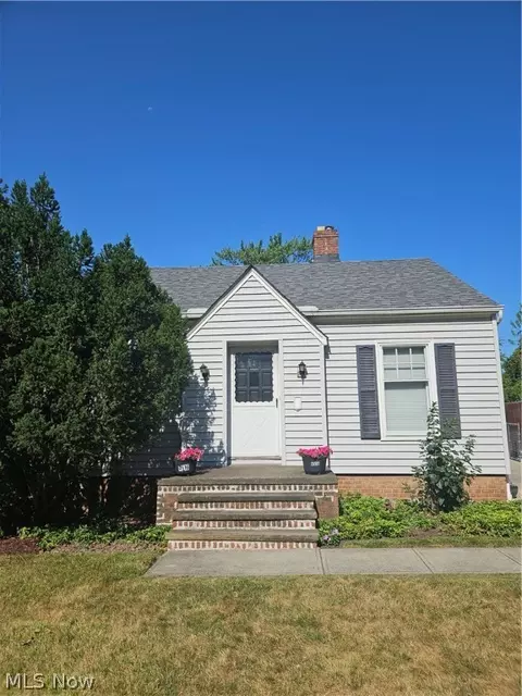 4516 Fulton Rd, Cleveland, OH 44144