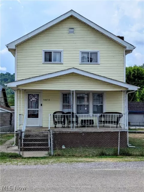 54050 Belmont St, Neffs, OH 43940