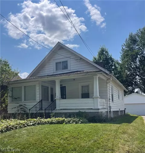904 Hammel St, Akron, OH 44306