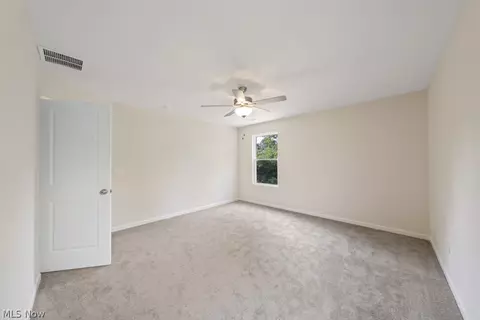 Bedroom - 351 Warden Ave, Elyria, OH 44035 photo 3 of 7