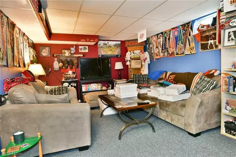 Living - 6526 Amelia Ave, Ashtabula, OH 44004 photo 4 of 4