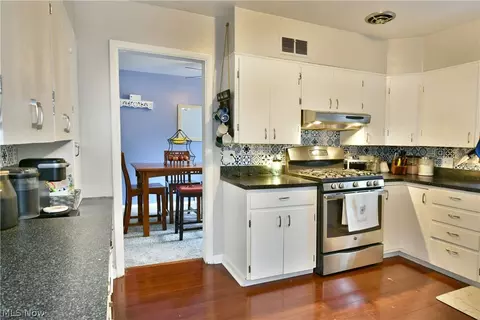 Kitchen - 6526 Amelia Ave, Ashtabula, OH 44004 photo 2 of 3