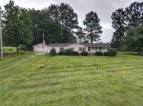 3404 Laubert Rd, Atwater, OH 44201