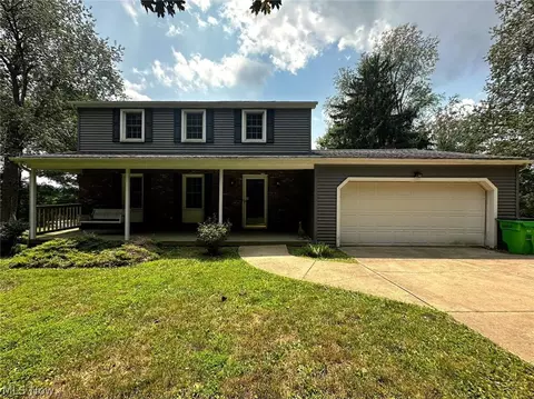 2093 Cambridge Rd, Coshocton, OH 43812