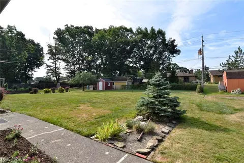 1292 E Parkhaven Dr, Seven Hills, OH 44131 photo 32