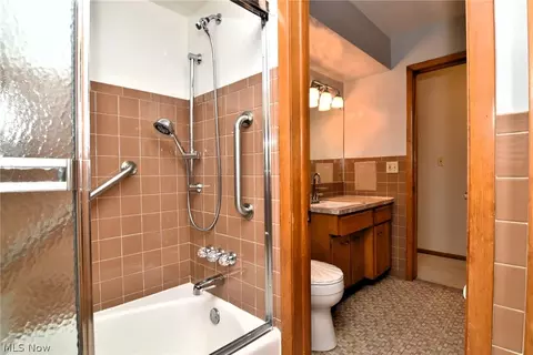 1292 E Parkhaven Dr, Seven Hills, OH 44131 photo 23