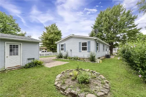 Exterior - 79 Bass Ct, Lagrange, OH 44050 photo 4 of 5