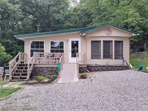 17875 Lashley Rd #124, Senecaville, OH 43780
