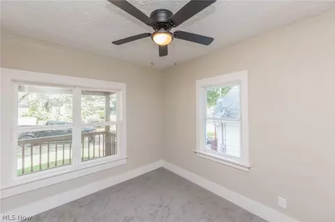 Bedroom - 1283 Mount Vernon Ave, Akron, OH 44310 photo 3 of 8