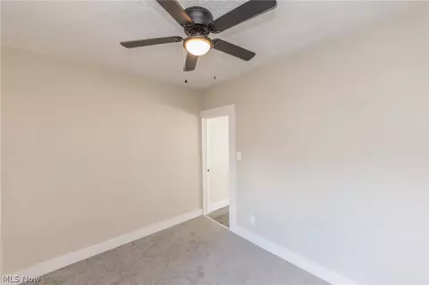Bedroom - 1283 Mount Vernon Ave, Akron, OH 44310 photo 6 of 8