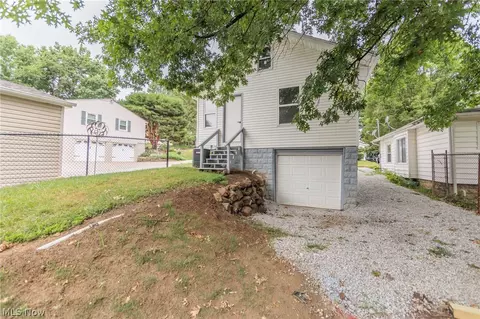 Exterior - 1283 Mount Vernon Ave, Akron, OH 44310 photo 1 of 5