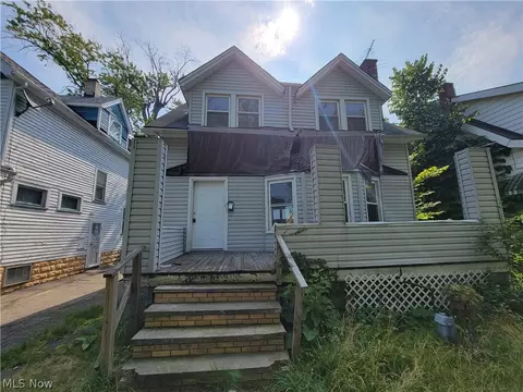 3303 E 117th St, Cleveland, OH 44120