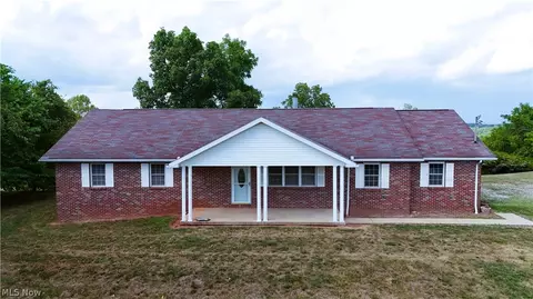 5322 Lost Pavement Rd, Parkersburg, WV 26101