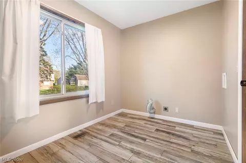 3463 Harris Ave NW, Canton, OH 44708 photo 11