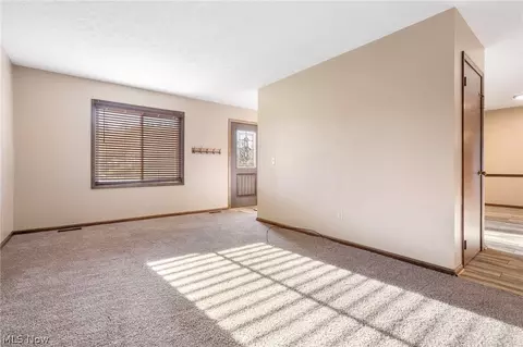 3463 Harris Ave NW, Canton, OH 44708 photo 10
