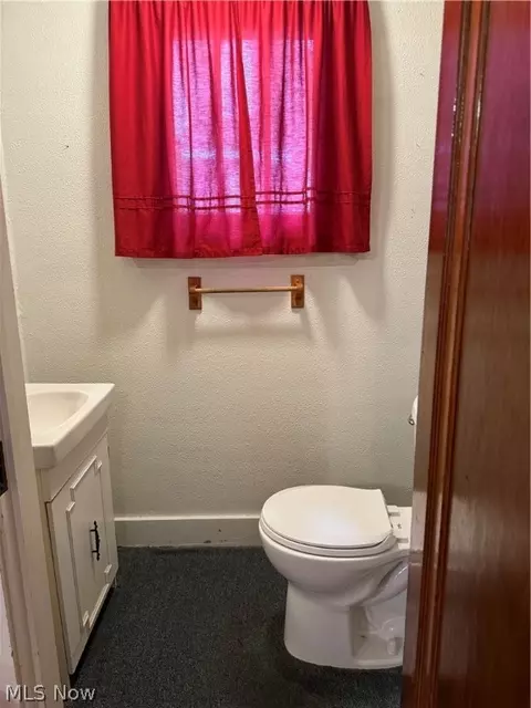 1055 N Howard St, Akron, OH 44310 photo 19