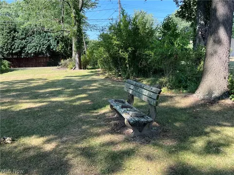 601 E Iron Ave, Dover, OH 44622 photo 32