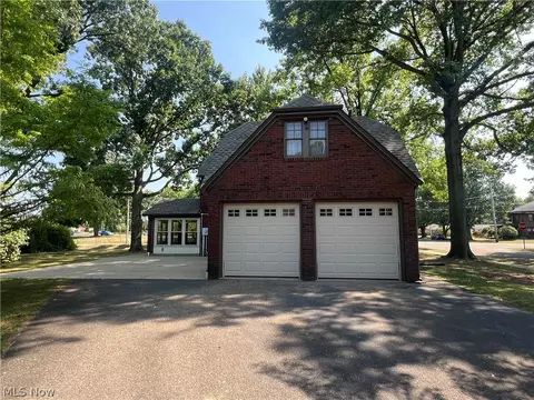 601 E Iron Ave, Dover, OH 44622 photo 25