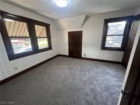 601 E Iron Ave, Dover, OH 44622 photo 18