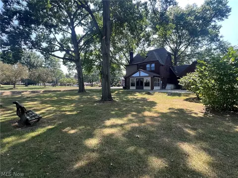 601 E Iron Ave, Dover, OH 44622 photo 33