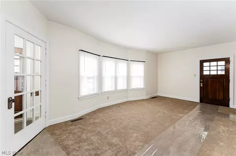 530 Columbus Ave NW, Canton, OH 44708 photo 4