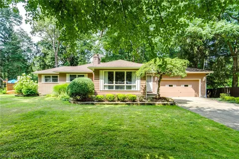 3799 Boydell Rd, Kent, OH 44240