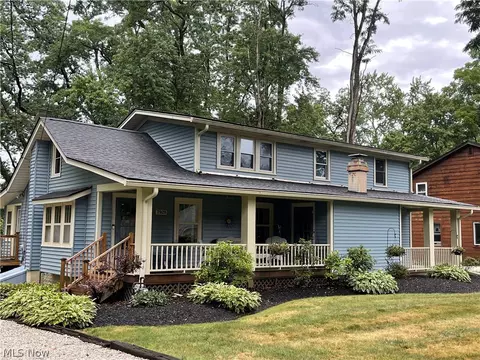 7928 Vesta Ave, Northfield Center, OH 44067