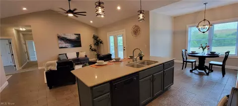 Entry Way - 73950 Chaney Rd, Flushing, OH 43977 photo 5 of 10