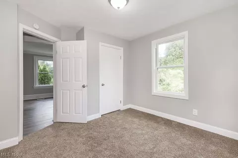6665 State Rd, Cleveland, OH 44134 photo 23