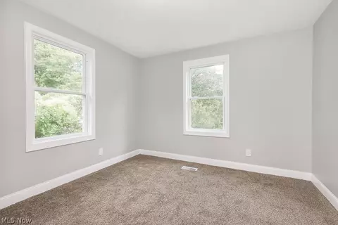 6665 State Rd, Cleveland, OH 44134 photo 21