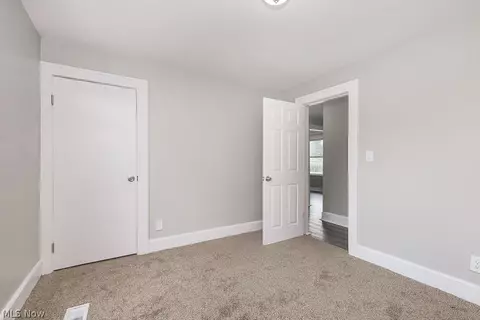 6665 State Rd, Cleveland, OH 44134 photo 20