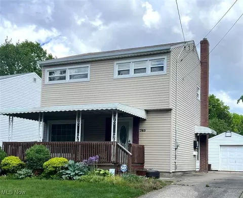 783 Minota Ave, Akron, OH 44306