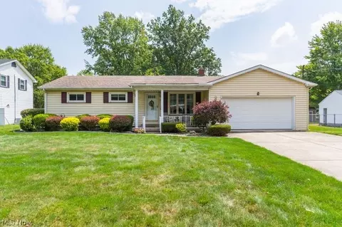 815 North Rd, Niles, OH 44446