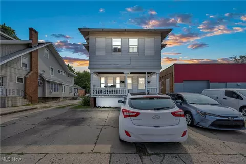 622 Middle Ave, Elyria, OH 44035