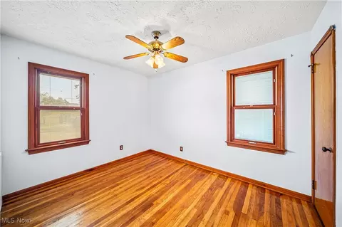 29760 Robert St, Wickliffe, OH 44092 photo 12