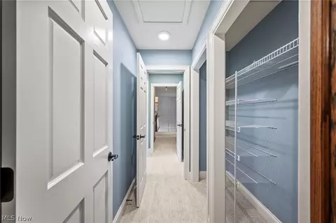Entry Way - 9535 Reedhurst Ln, Mentor, OH 44060 photo 6 of 7