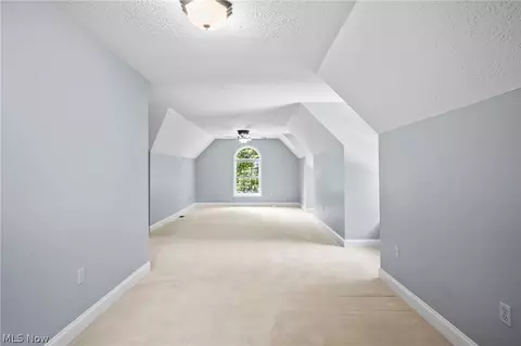 Bedroom - 9535 Reedhurst Ln, Mentor, OH 44060 photo 3 of 8