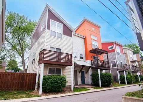 2514 Thurman Ave, Cleveland, OH 44113