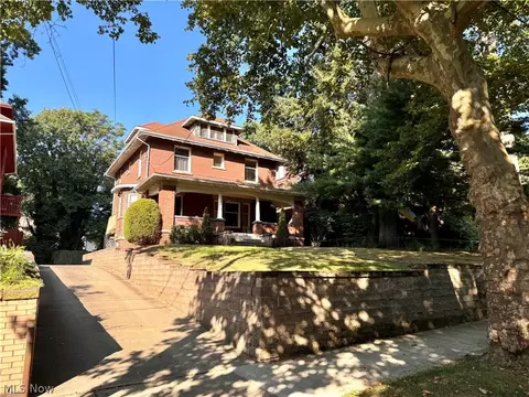 172 Oakdale Ave, Akron, OH 44302