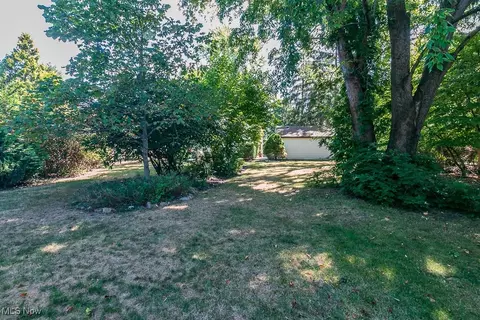 5472 Harmony Ln, Willoughby, OH 44094 photo 33