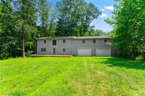 13194 Old Fredericktown Rd, East Liverpool, OH 43920