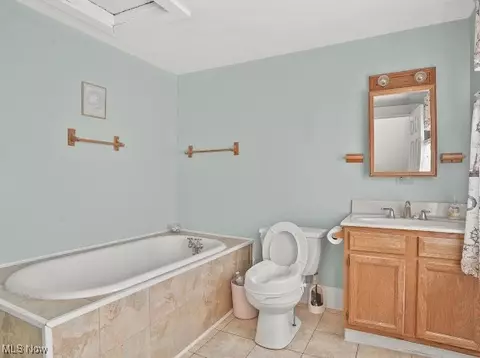 Bath - 111 Arlington Ave NW, Canton, OH 44708 photo 1 of 1