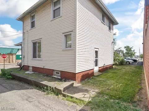 Exterior - 111 Arlington Ave NW, Canton, OH 44708 photo 5 of 5