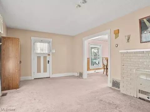 Living - 111 Arlington Ave NW, Canton, OH 44708 photo 3 of 3