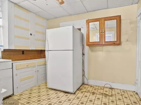 Kitchen - 111 Arlington Ave NW, Canton, OH 44708 photo 3 of 3