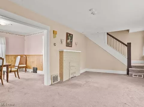 Living - 111 Arlington Ave NW, Canton, OH 44708 photo 2 of 3